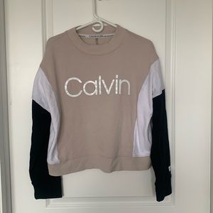 NWOT CALVIN KLEIN Performance Crewneck